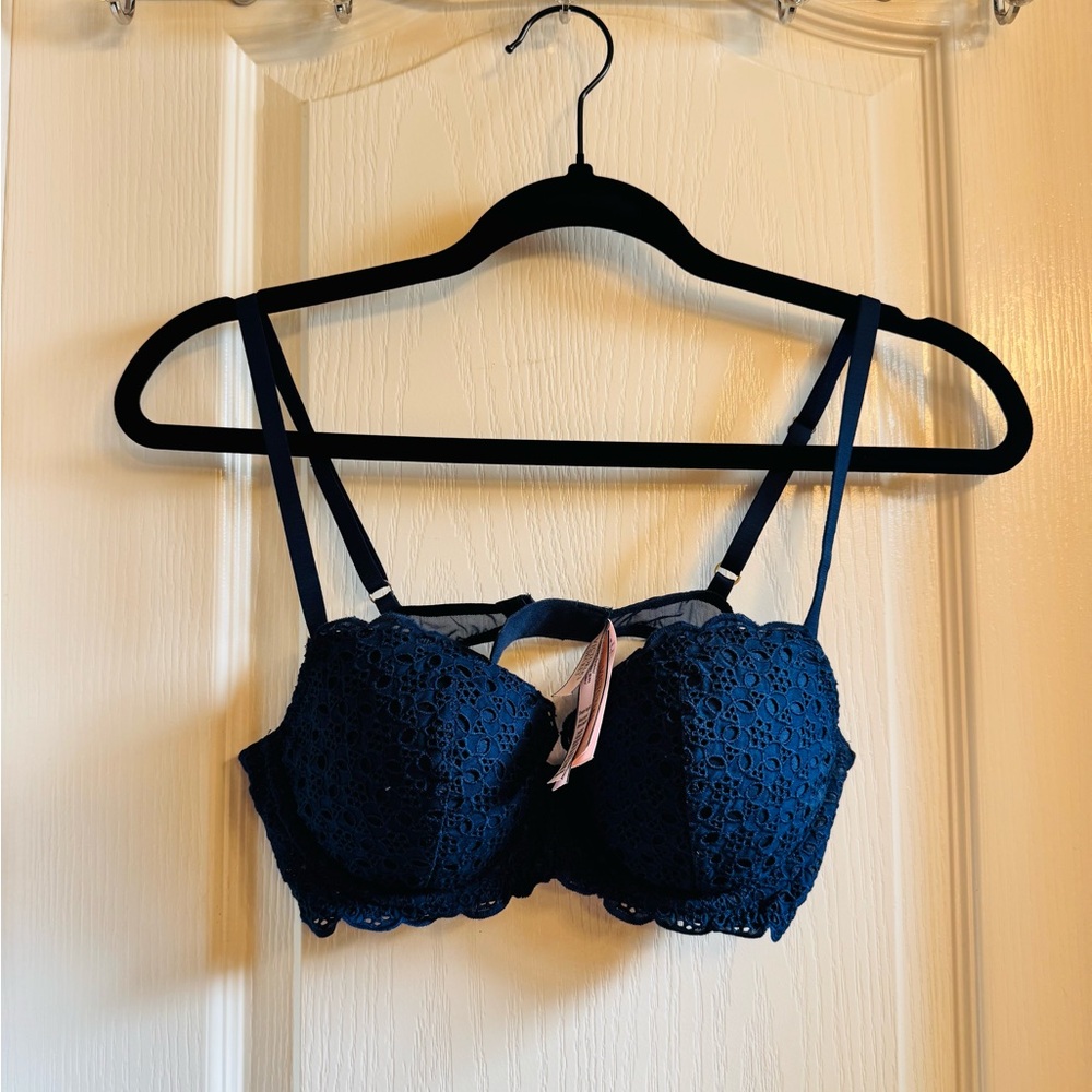 Elegant Navy Lace Bra